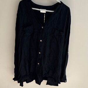 Allie rose nwt 2x Black Button-Up Women's Top